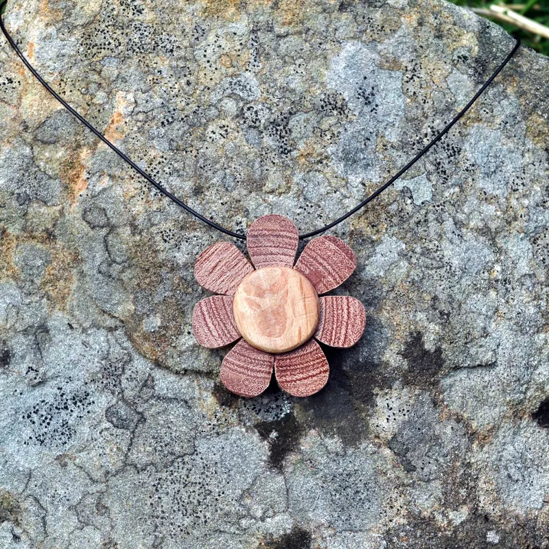 Flower pendant