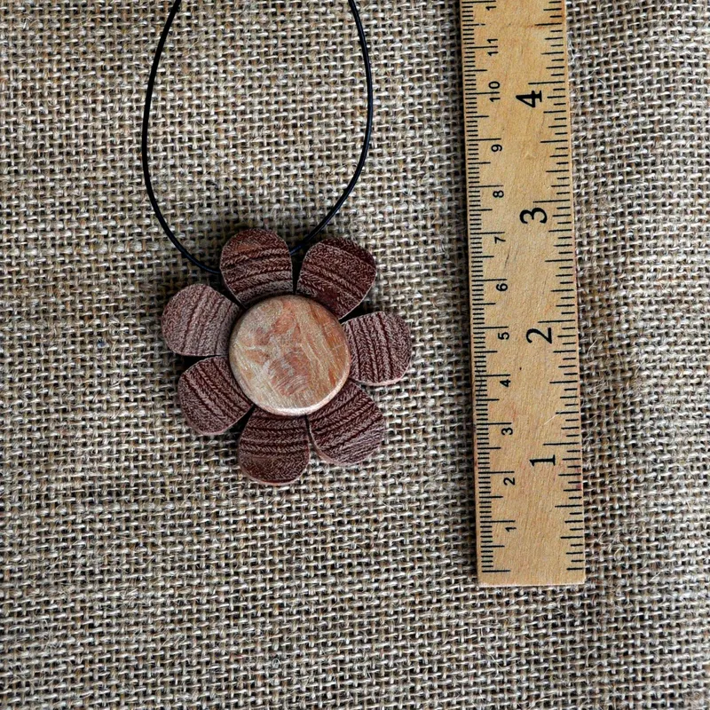 Pendant Size