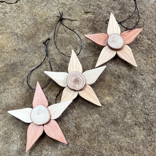 Set of three Christmas stars